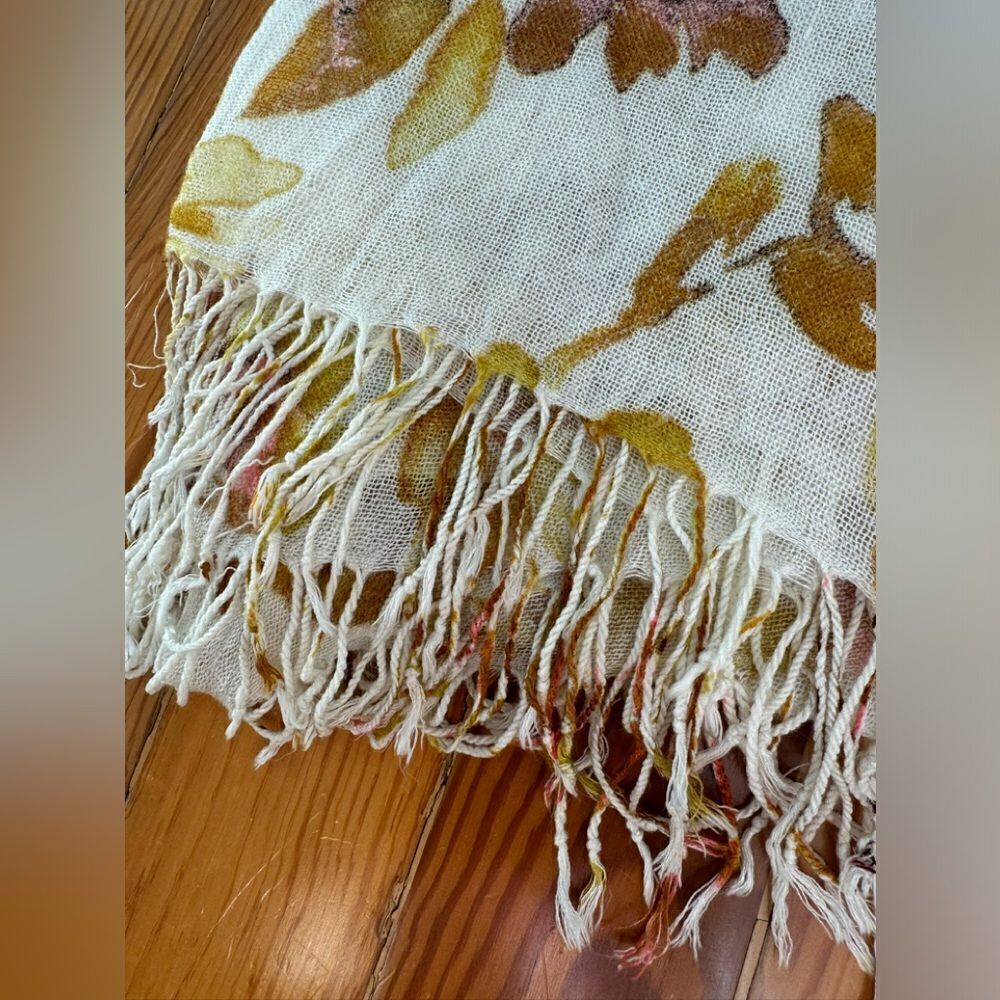 NWT H&M Scarf - Picture 3 of 4